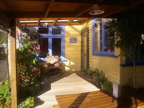 Sequoia alojamiento Backpackers Picton Hostal