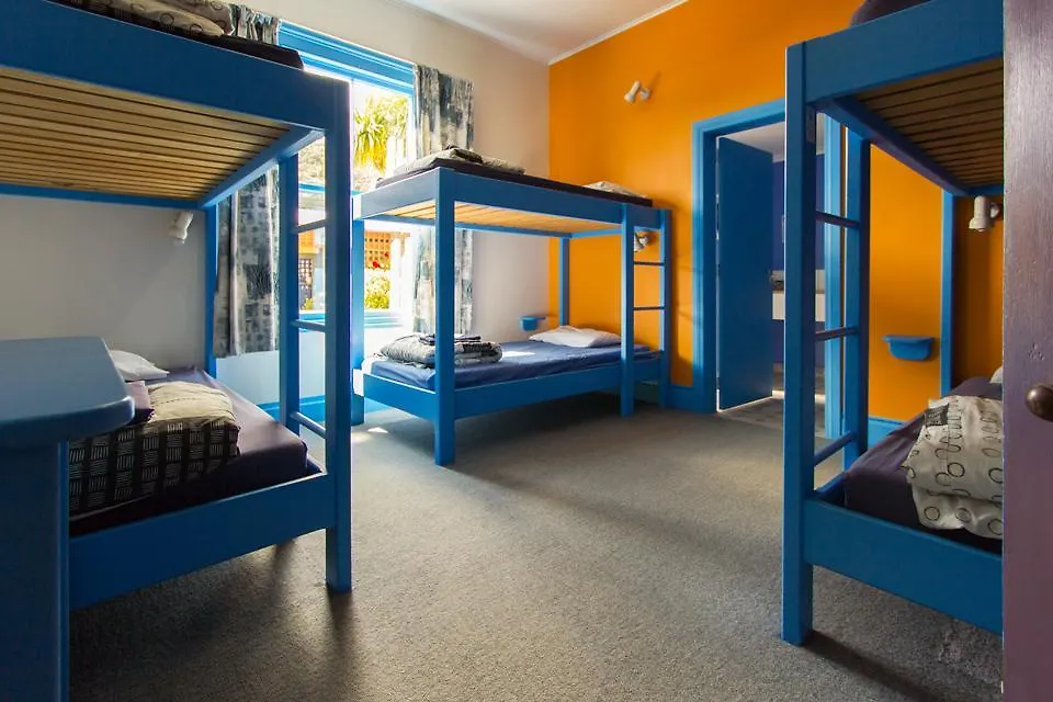 Sequoia alojamiento Backpackers Picton Nueva Zelanda